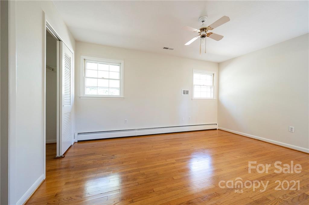 111 Overlook Road Asheville, NC 28803 - Photo 19 of 31 Gallery Image 19