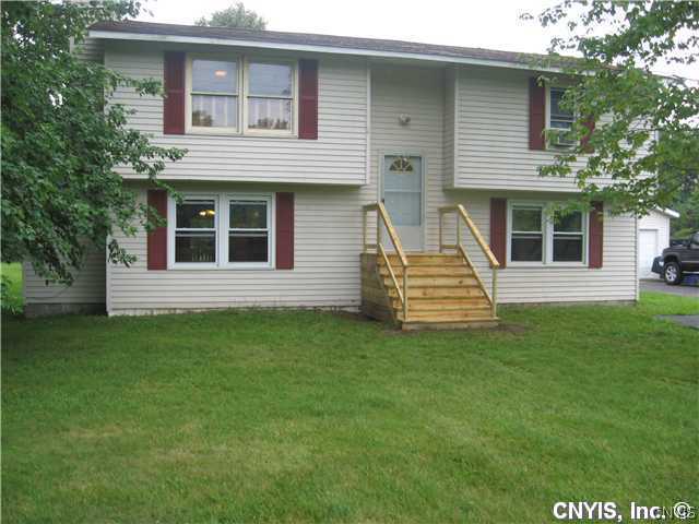 948 Shantz Road Elbridge, NY 13080 - Photo 1 of 1 Exterior Front