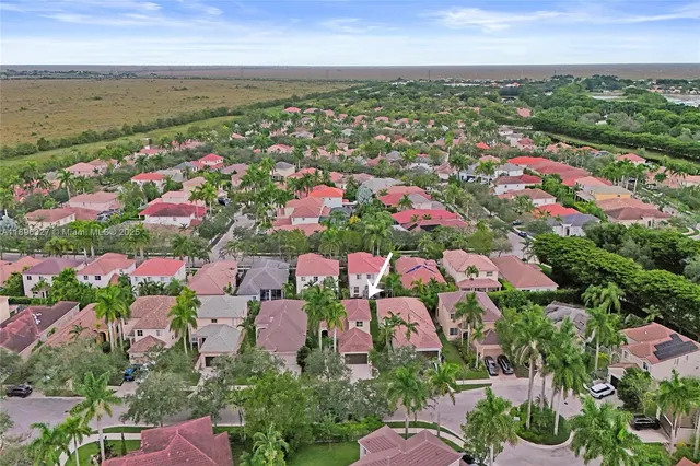 $6,000 | 1725 Winterberry Lane, Unit 1725, Weston, FL 33327