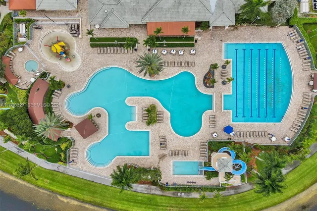 $6,000 | 1725 Winterberry Lane, Unit 1725, Weston, FL 33327