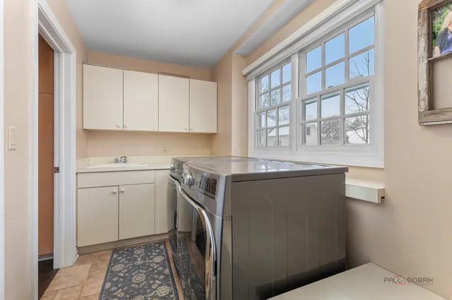 $975,000 | 1771 Stanford Court, Lake Forest, IL 60045