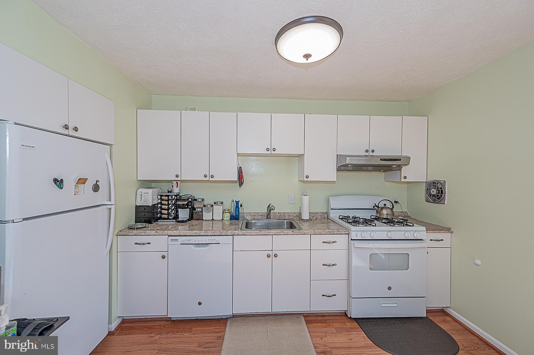 4837 Melbourne Road Baltimore, MD 21229 - Photo 29 of 29 Efficient and open floor plan
