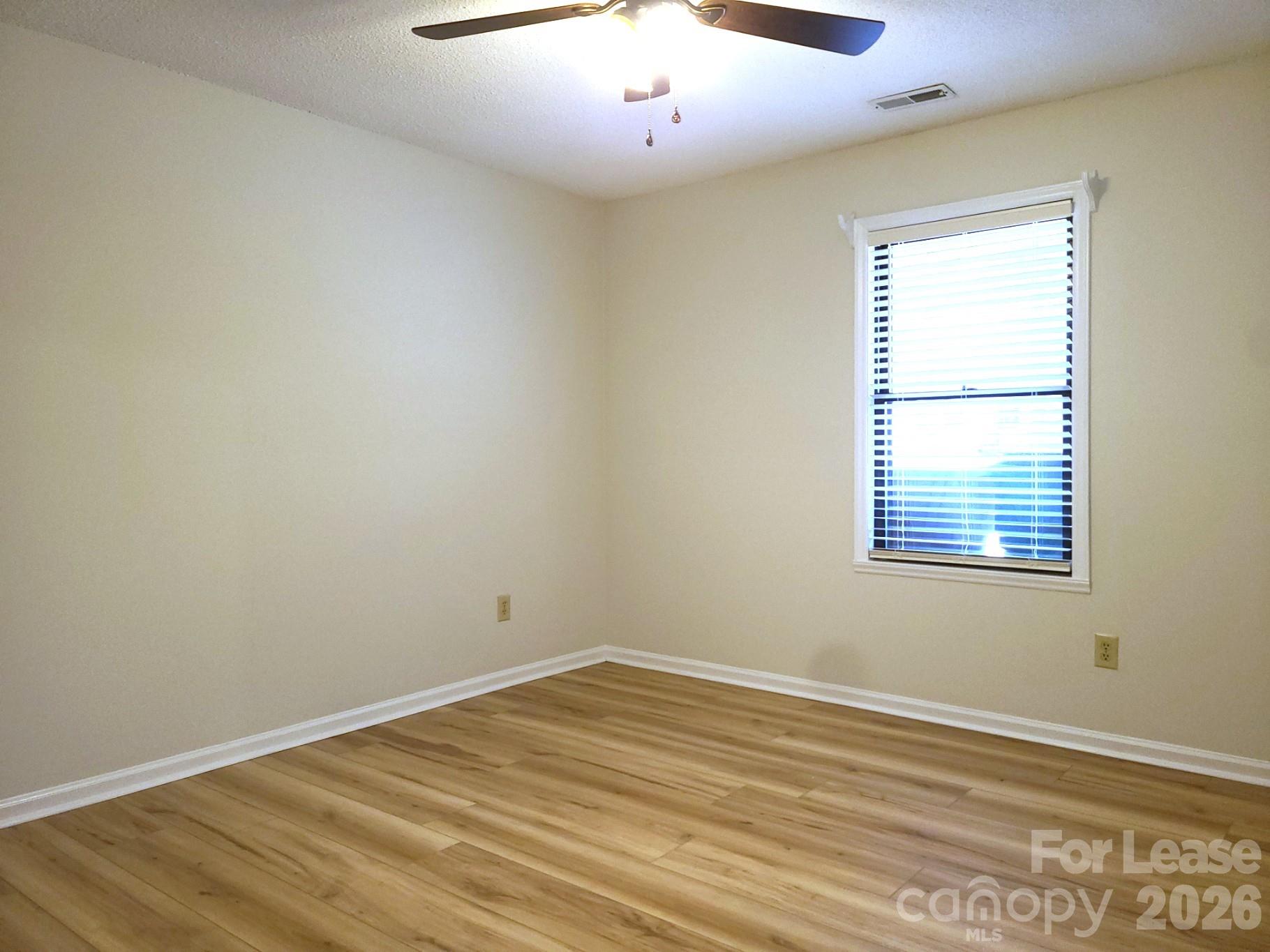 2022 Oakdale Road Charlotte, NC 28216 - Photo 12 of 13