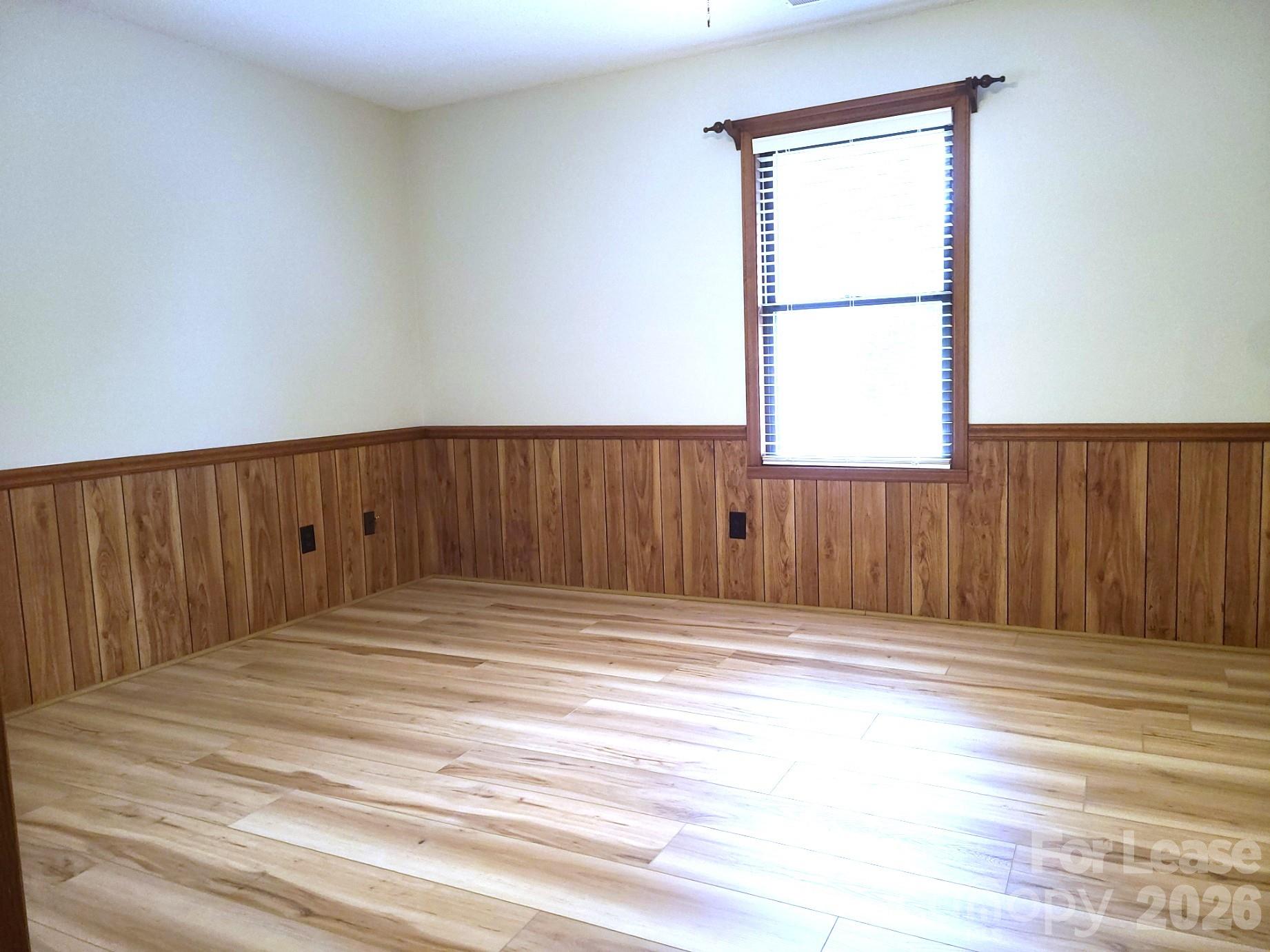 2022 Oakdale Road Charlotte, NC 28216 - Photo 6 of 13