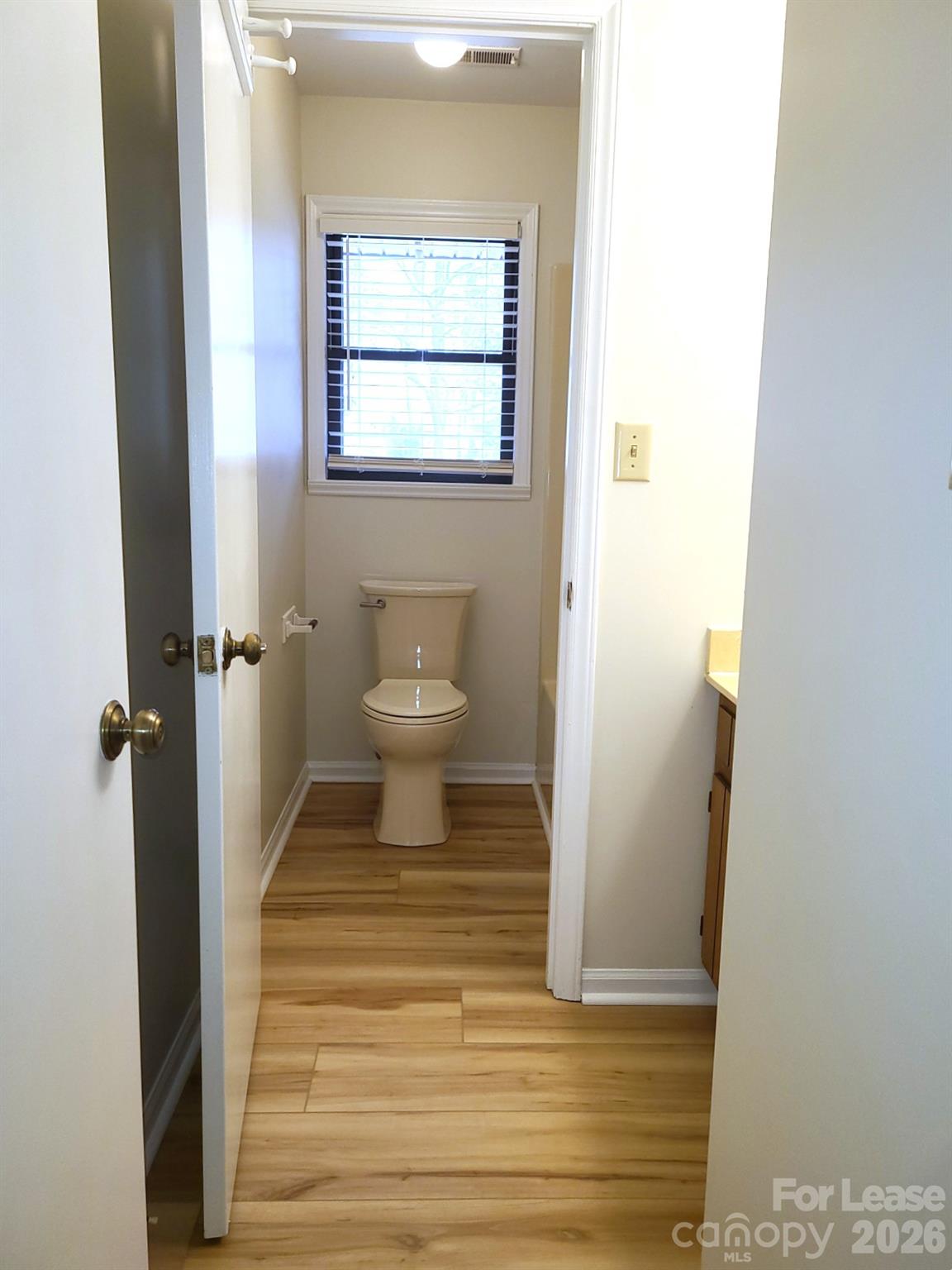 2022 Oakdale Road Charlotte, NC 28216 - Photo 10 of 13