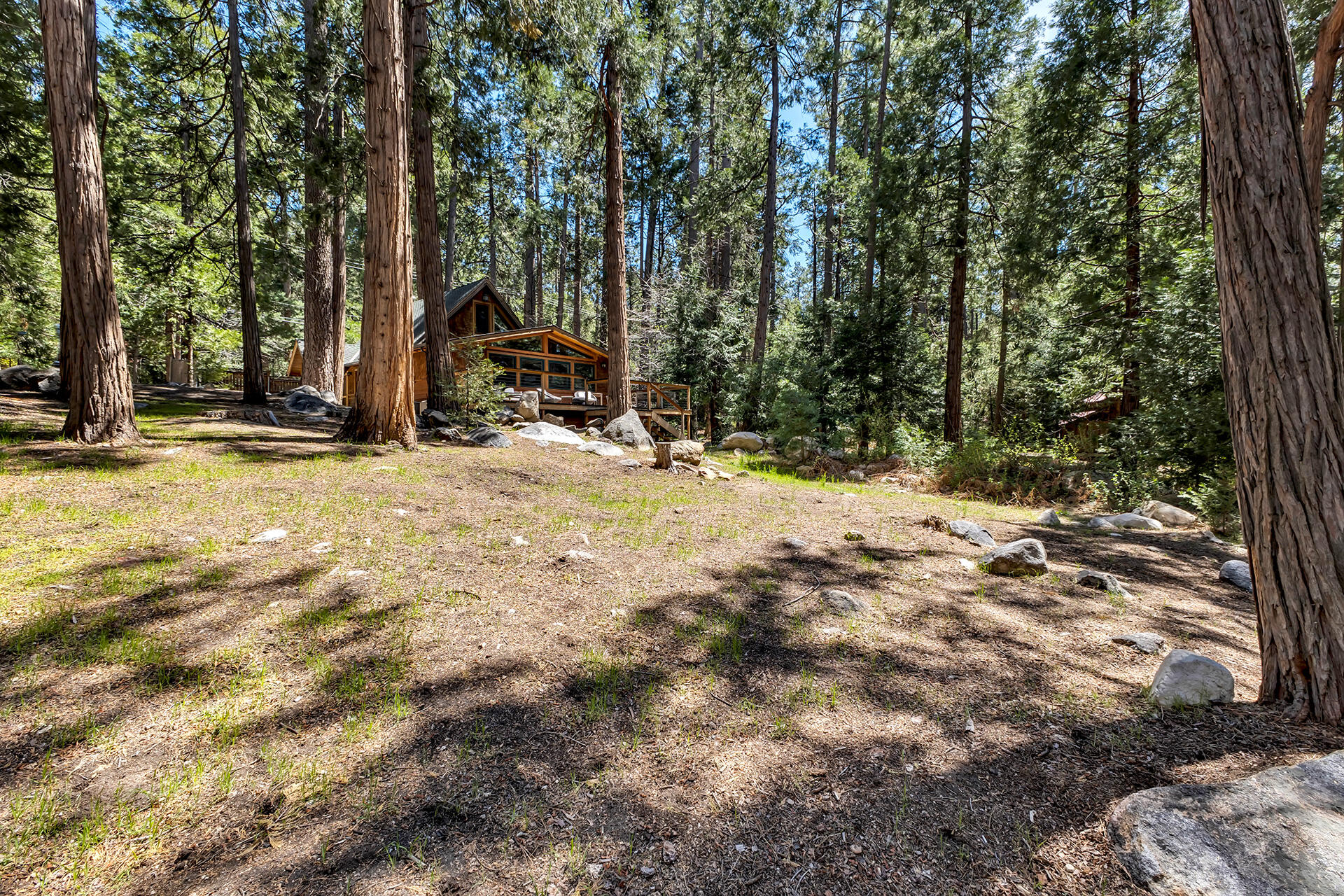 26299 Tahquitz Drive Idyllwild, CA 92549 - Photo 40 of 61 36
