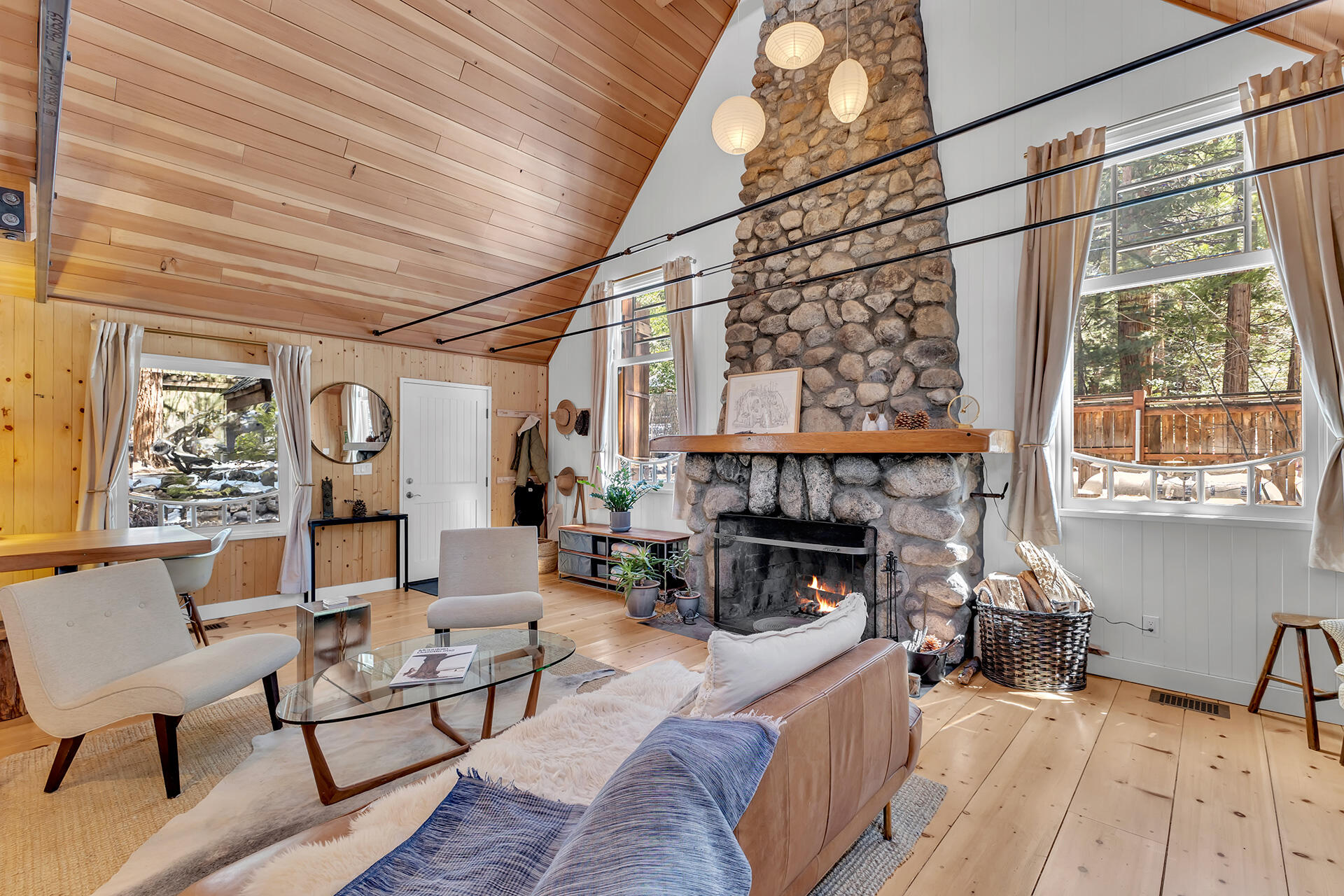 26299 Tahquitz Drive Idyllwild, CA 92549 - Photo 6 of 61 4