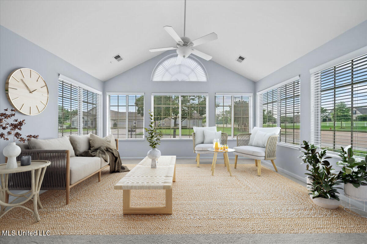 8897 Parkview Oaks Circle Olive Branch, MS 38654 - Photo 15 of 29 Sun Room