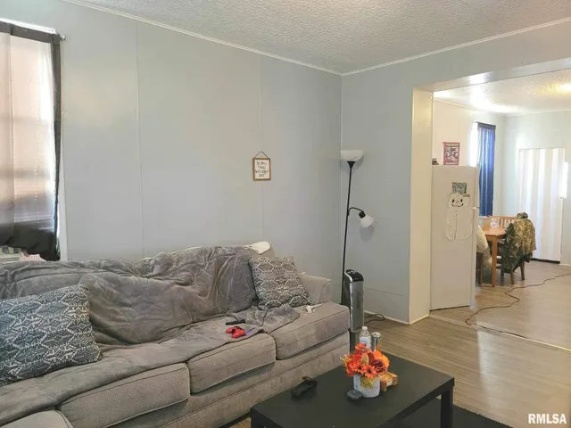 $99,500 | 1005 Jersey Street, Quincy, IL 62301