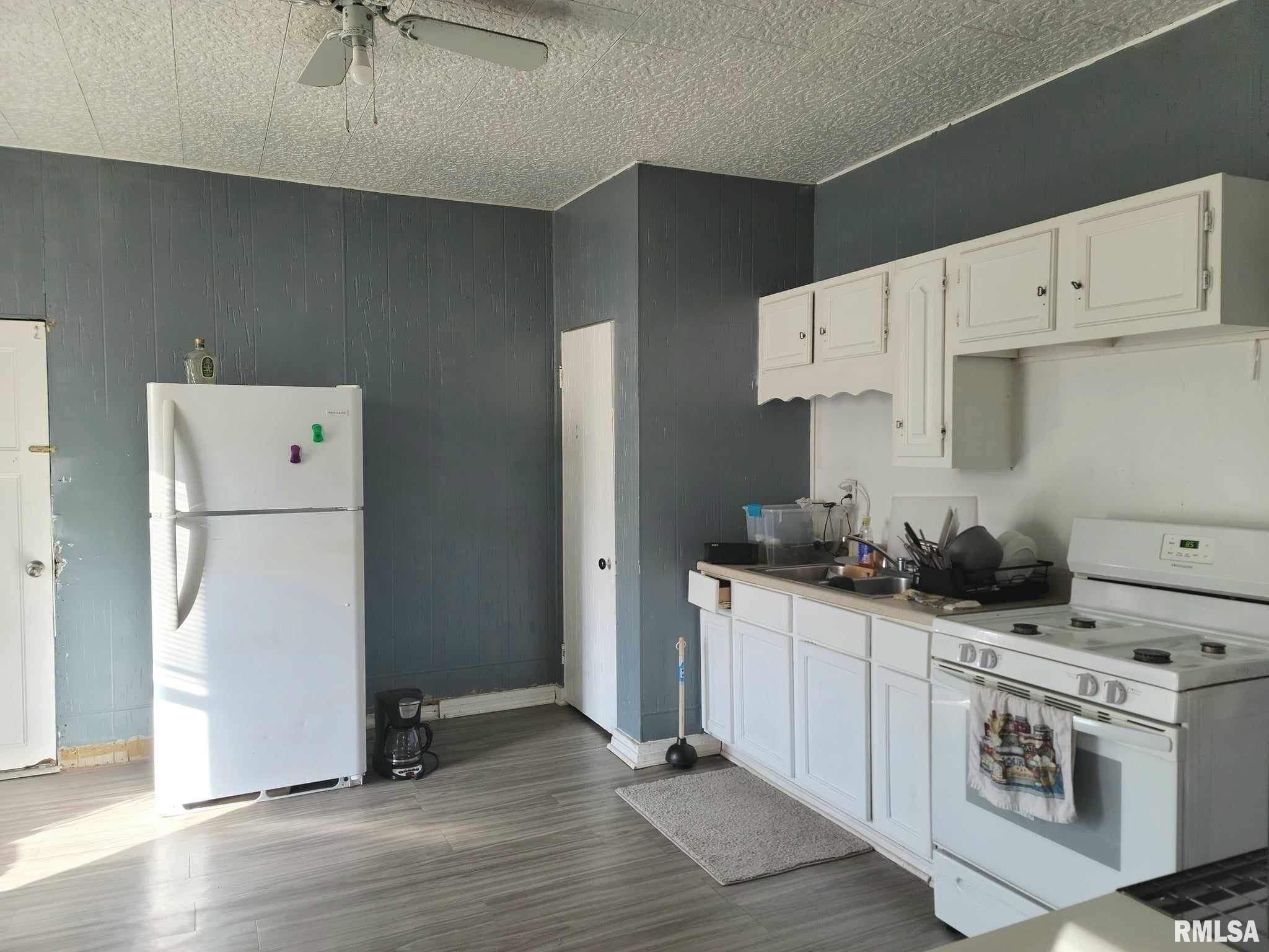 1005 Jersey Street Quincy, IL 62301 - Photo 5 of 11