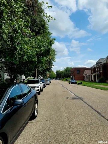 $99,500 | 1005 Jersey Street, Quincy, IL 62301