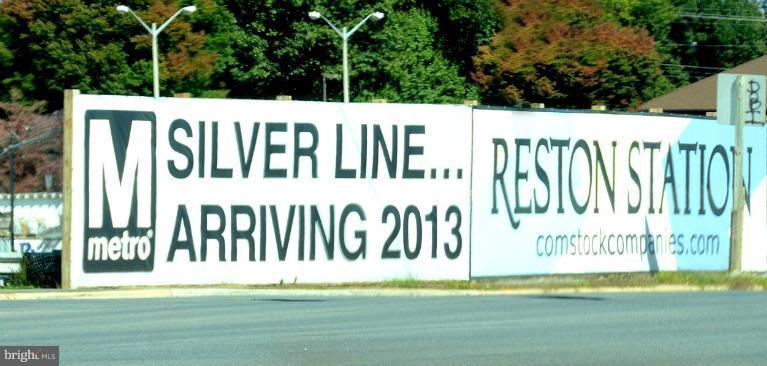 1514 B Summerchase Court, Unit B Reston, VA 20194 - Photo 14 of 25 Community