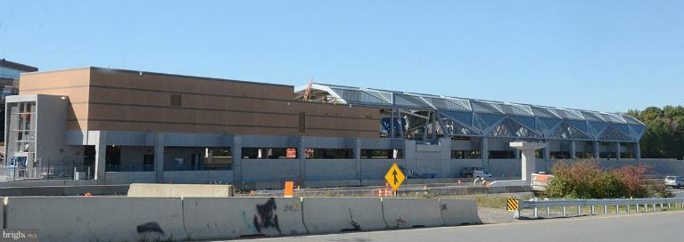 1514 B Summerchase Court, Unit B Reston, VA 20194 - Photo 8 of 25 Community