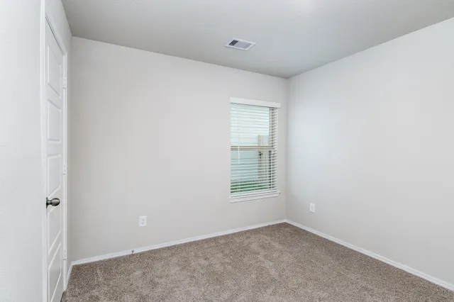 $1,750 | 11599 Lazy Oak Crk Drive, Magnolia, TX 77354