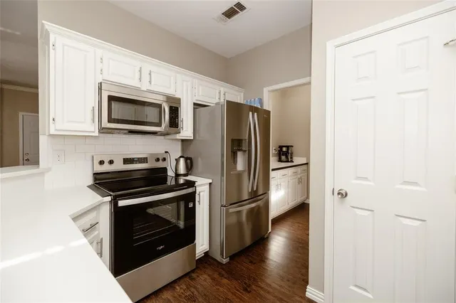 $429,900 | 2001 Woven Trail, Lewisville, TX 75067