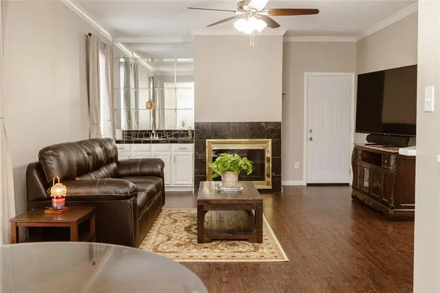 $429,900 | 2001 Woven Trail, Lewisville, TX 75067