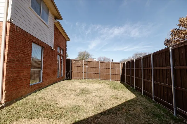 $429,900 | 2001 Woven Trail, Lewisville, TX 75067