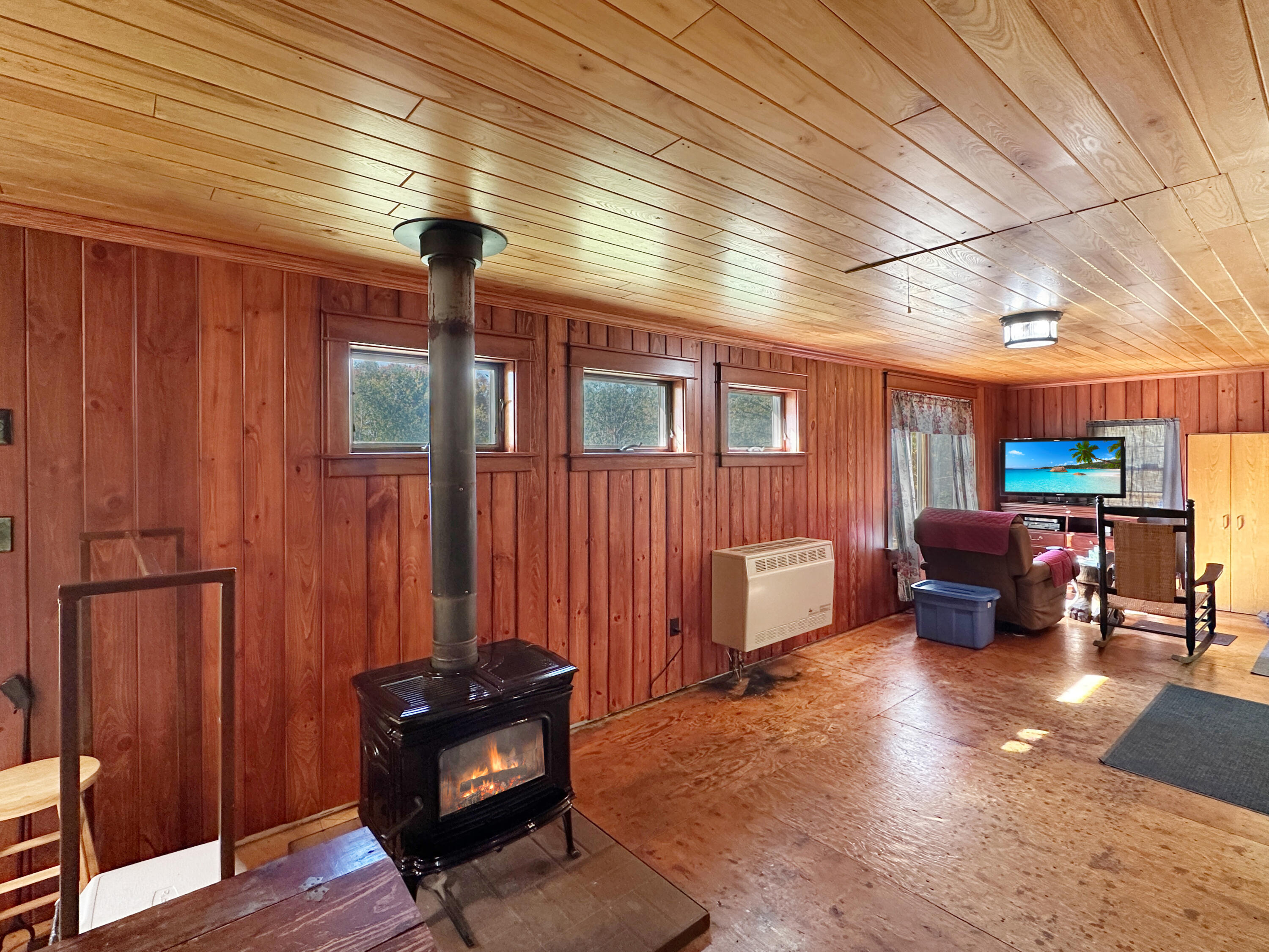 553 Elliotsville Road Monson, ME 04464 - Photo 24 of 33 5e2392b349ce7247db41a720509d3f9867bd5aca