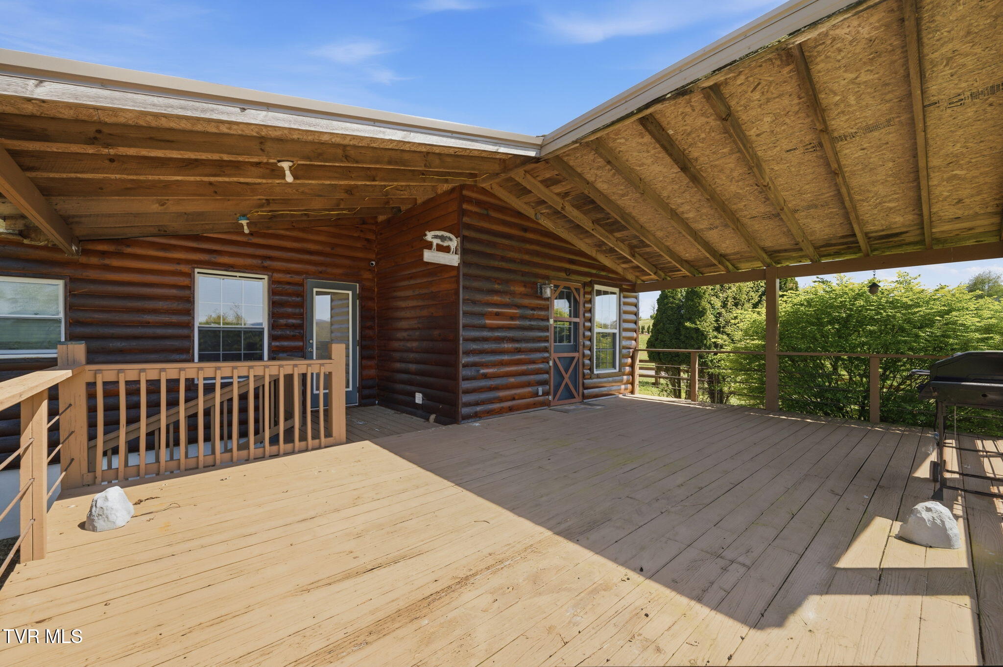 1458 Dry Hill Road Butler, TN 37640 - Photo 7 of 55 31-web-or-mls-EXT_1672