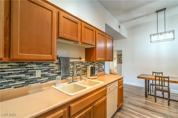 $313,900 | 8805 Jeffreys Street, Unit 2112, Las Vegas, NV 89123