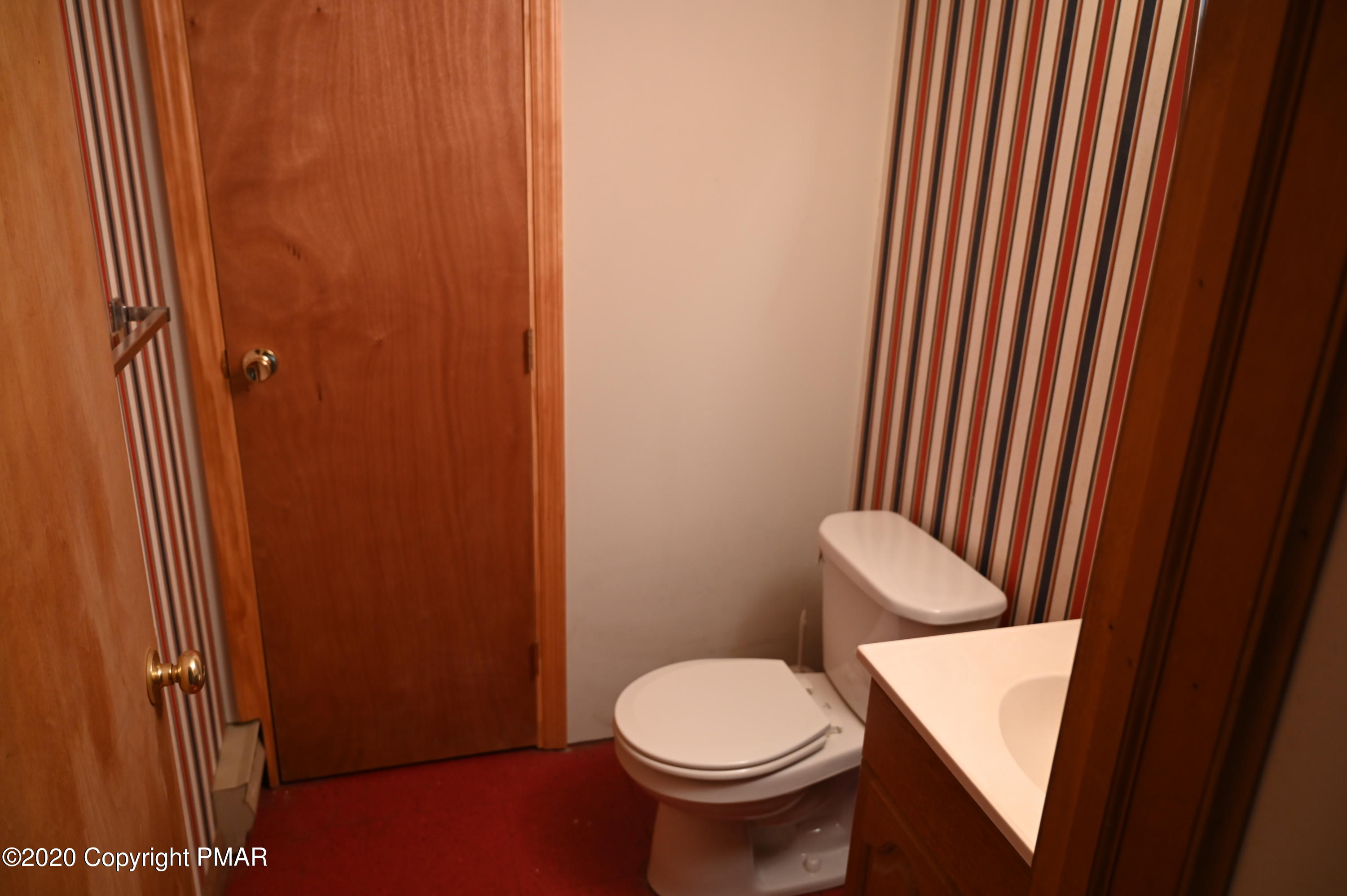 6440 Decker Road Bushkill, PA 18324 - Photo 35 of 36 DSC_0718