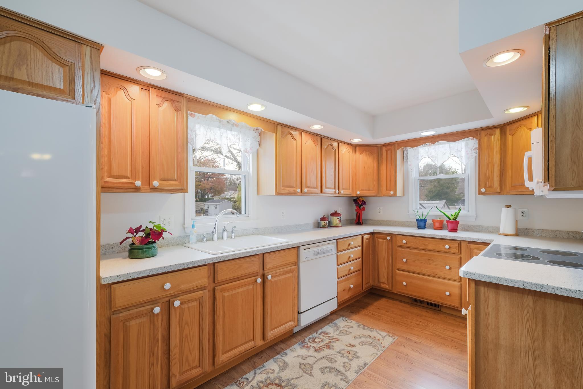 1046 3rd Avenue Croydon, PA 19021 - Photo 7 of 28 Gallery Image 7