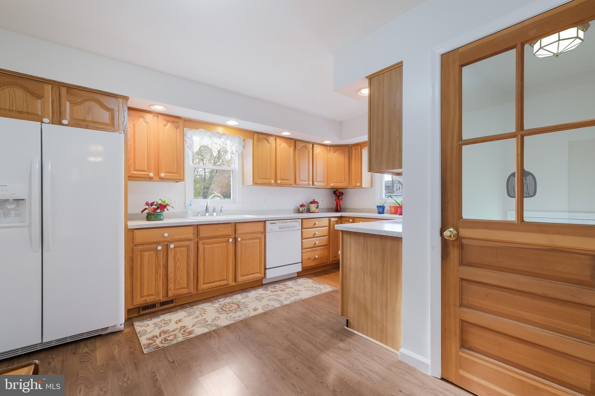 1046 3rd Avenue Croydon, PA 19021 - Photo 8 of 28 Gallery Image 8
