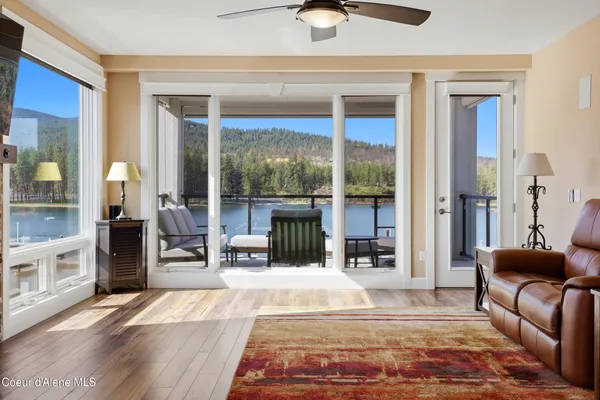 $1,250,000 | 447 West Waterside Drive, Unit 305, Post Falls, ID 83854