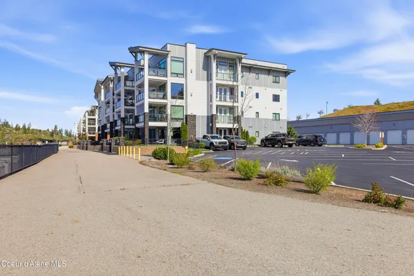$1,250,000 | 447 West Waterside Drive, Unit 305, Post Falls, ID 83854