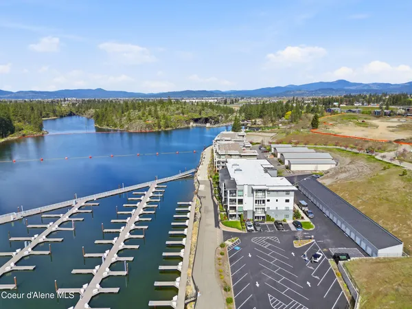 $1,250,000 | 447 West Waterside Drive, Unit 305, Post Falls, ID 83854