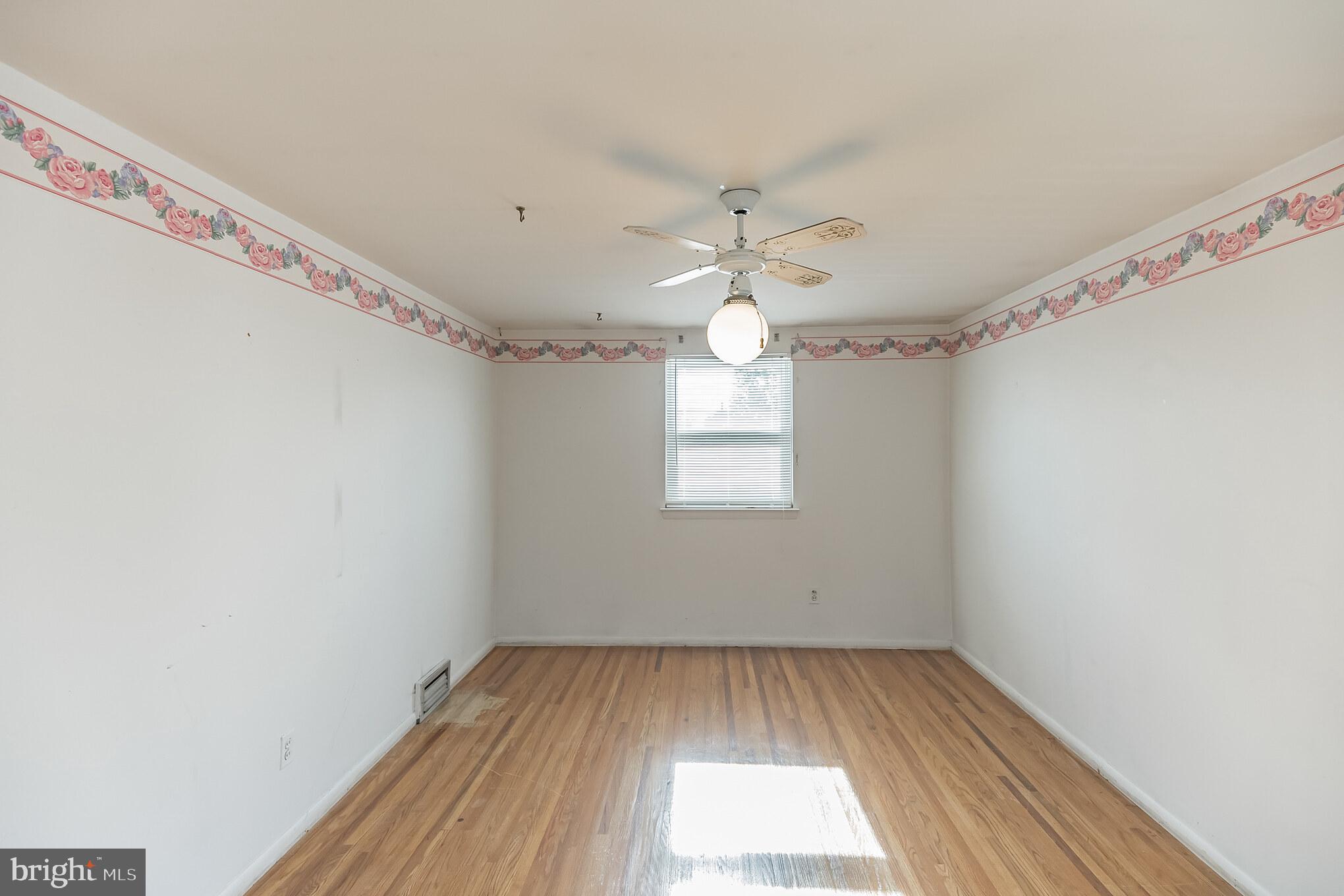 1149 Bloomdale Road Philadelphia, PA 19115 - Photo 24 of 37
