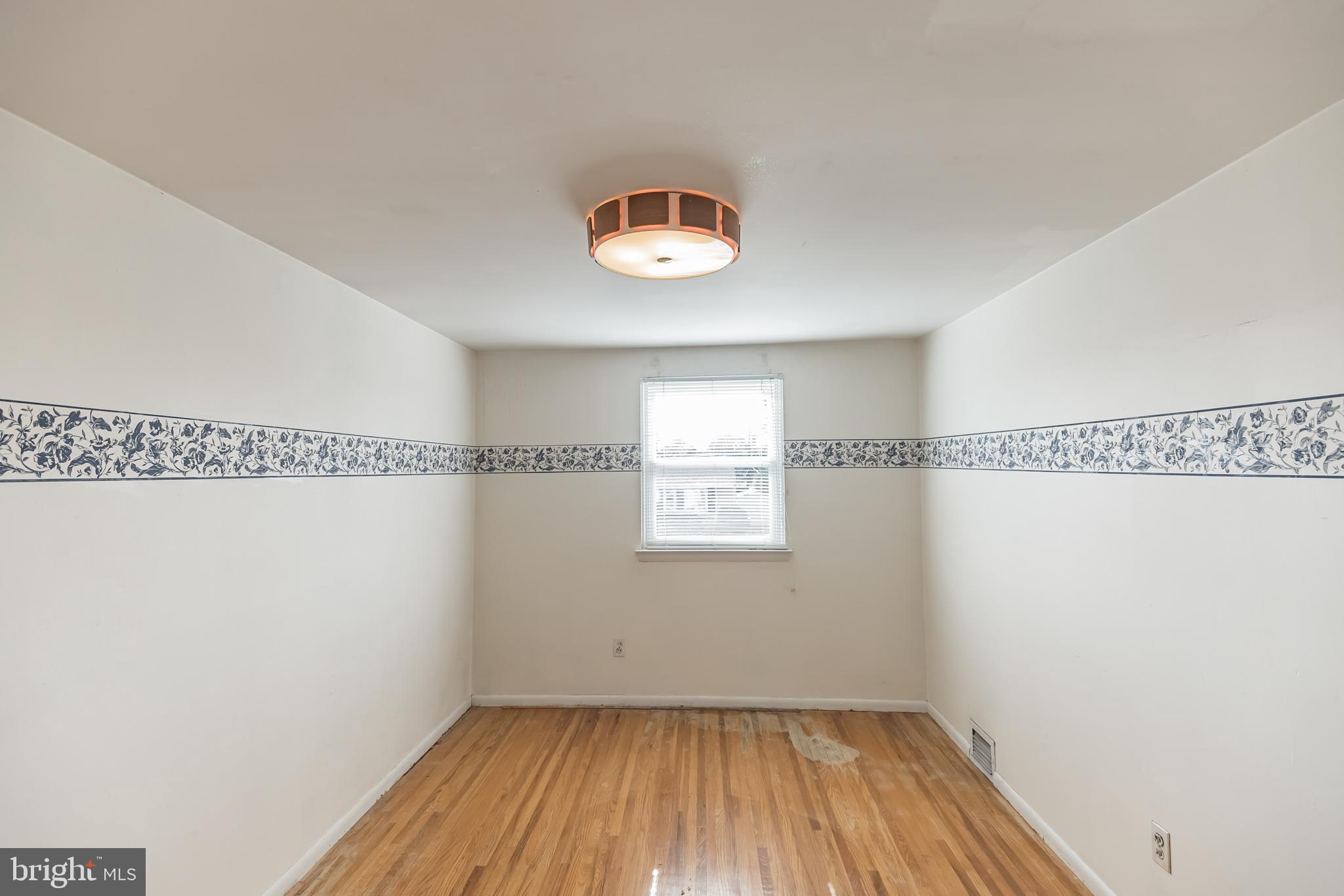 1149 Bloomdale Road Philadelphia, PA 19115 - Photo 26 of 37