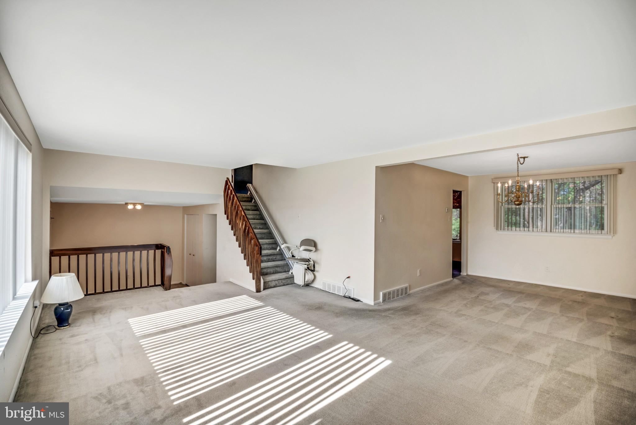 1149 Bloomdale Road Philadelphia, PA 19115 - Photo 6 of 37