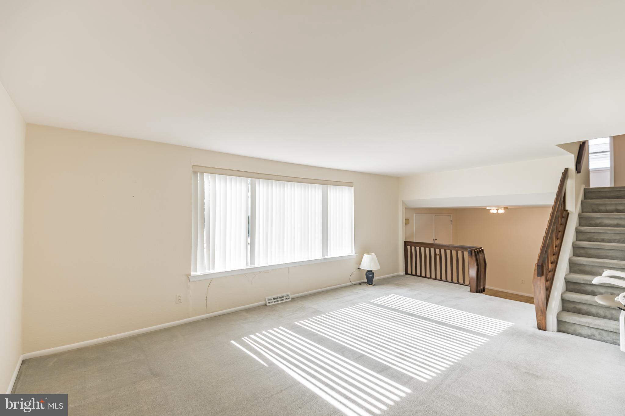 1149 Bloomdale Road Philadelphia, PA 19115 - Photo 7 of 37
