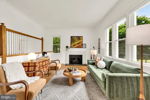 $799,900 | 2030 Luzerne Avenue, Silver Spring, MD 20910