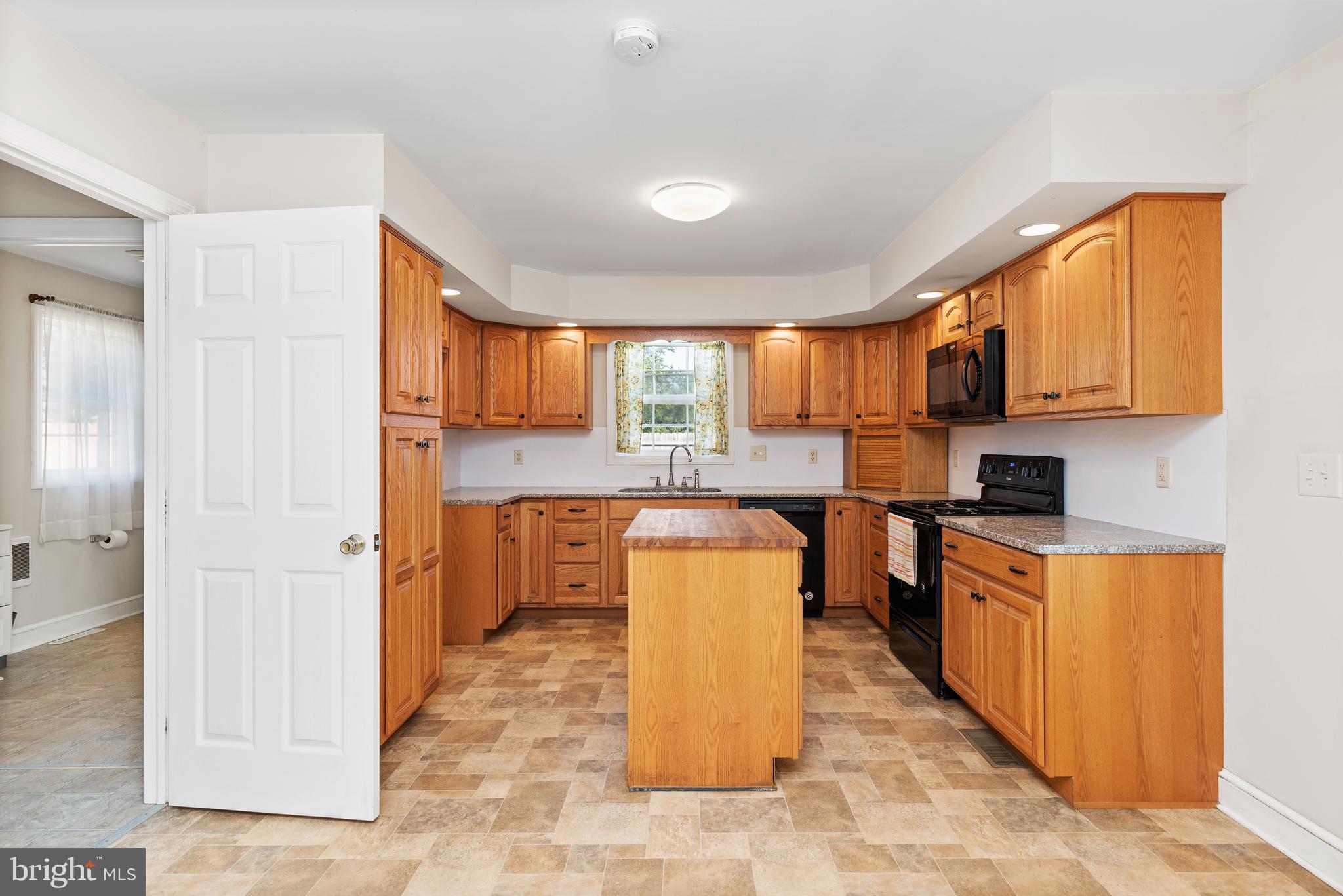 2309 Ritner Highway Carlisle, PA 17015 - Photo 11 of 30 Gallery Image 11