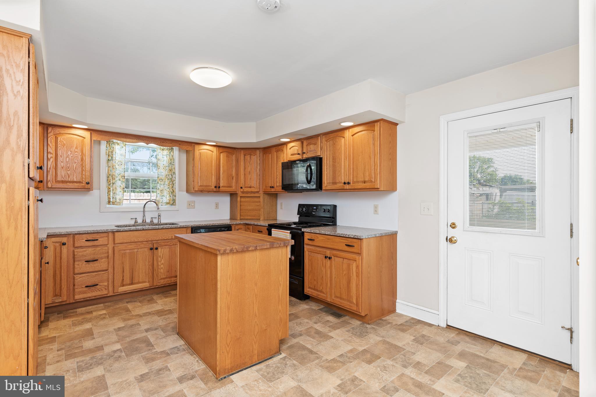 2309 Ritner Highway Carlisle, PA 17015 - Photo 12 of 30 Gallery Image 12