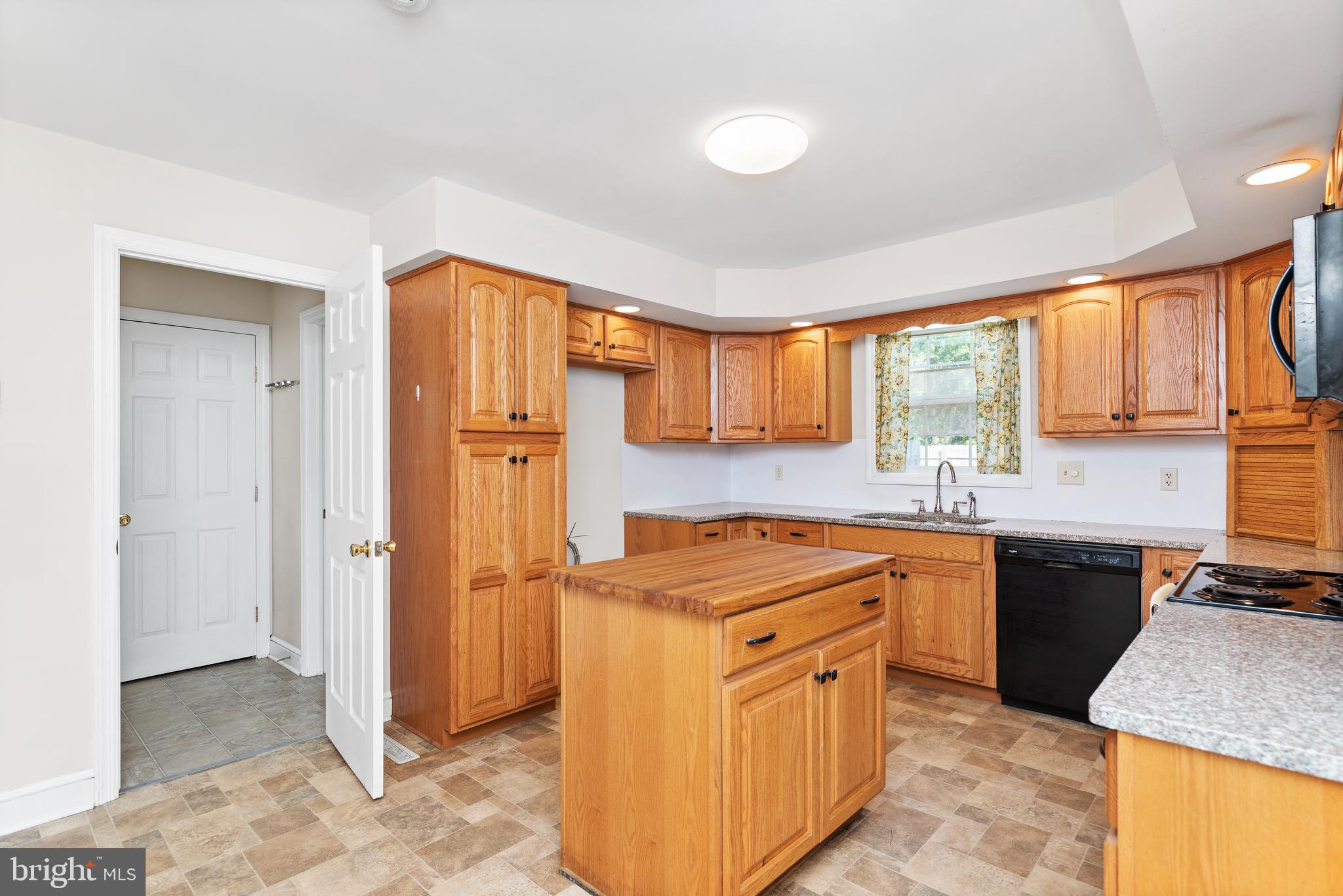 2309 Ritner Highway Carlisle, PA 17015 - Photo 14 of 30 Gallery Image 14