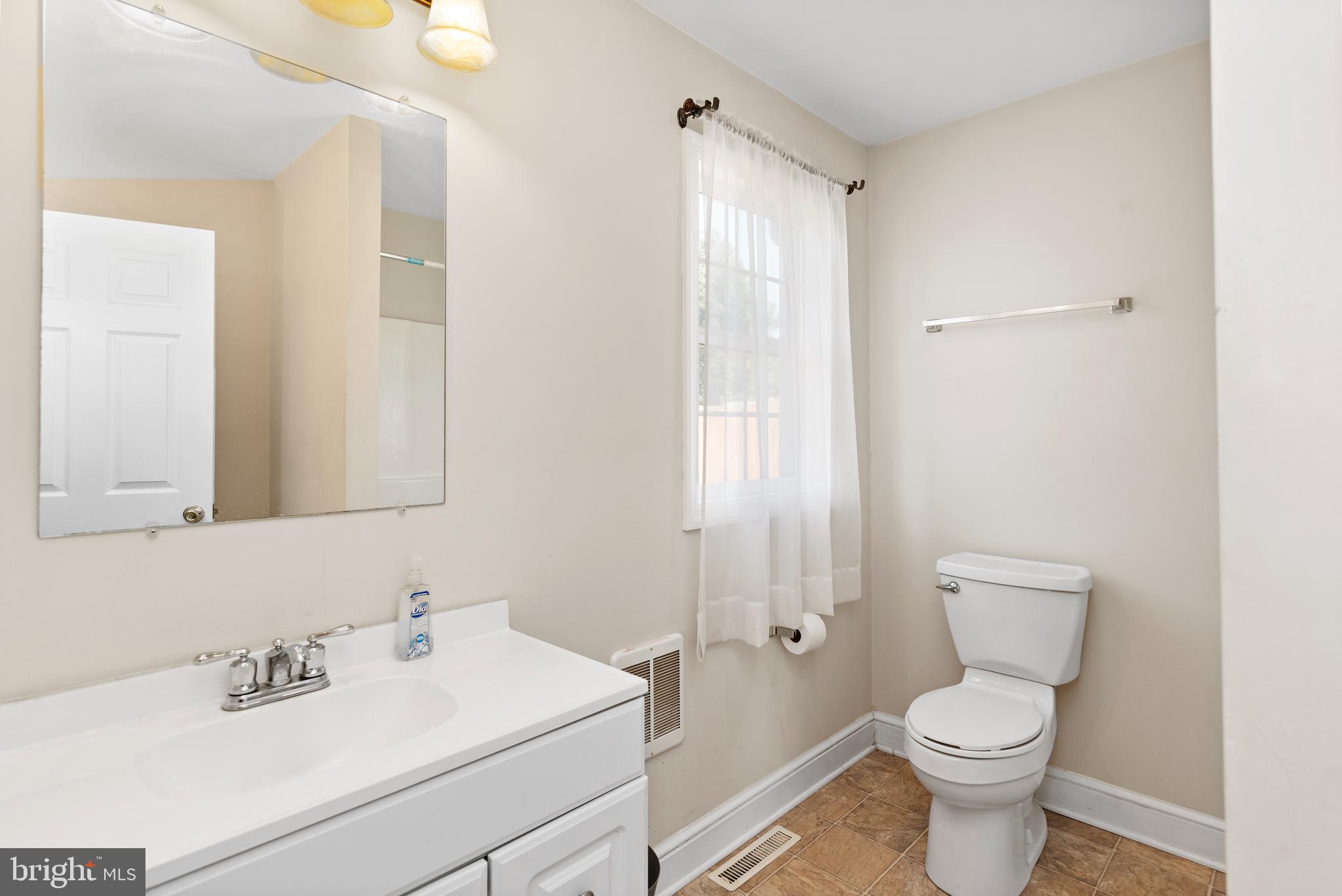 2309 Ritner Highway Carlisle, PA 17015 - Photo 17 of 30 Gallery Image 17