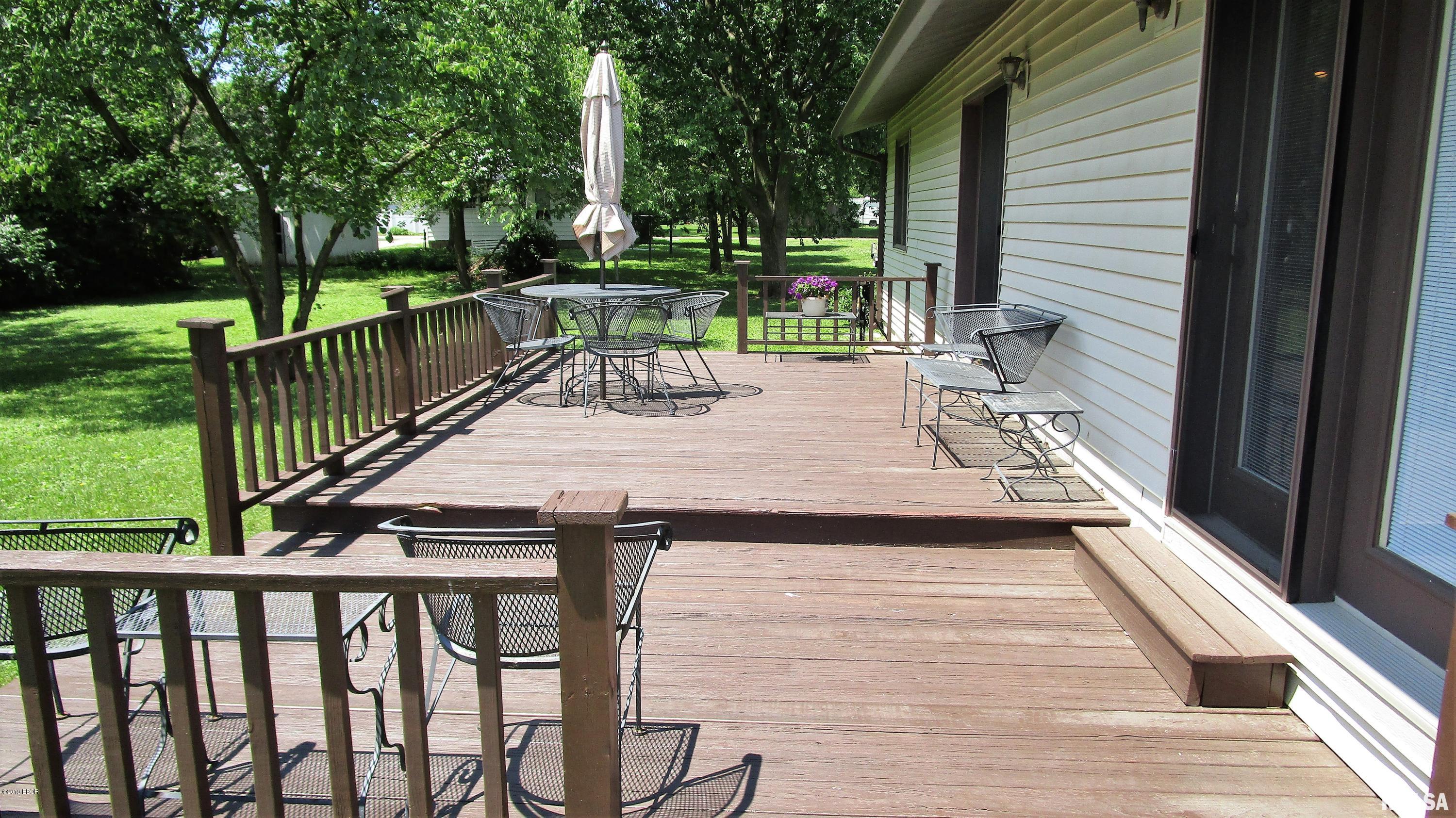 520 East 7th Street Flora, IL 62839 - Photo 10 of 50 Gallery Image 10