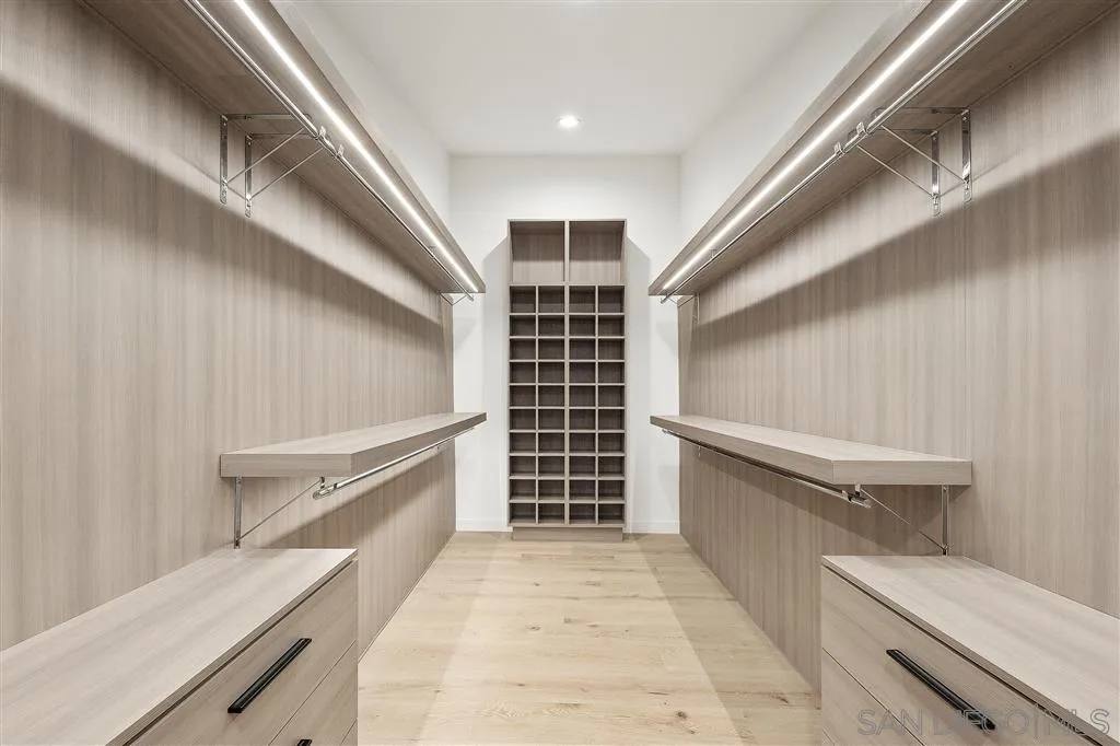 5780 Rutgers Road La Jolla, CA 92037 - Photo 18 of 25 a view of bathroom with bathtub and shower