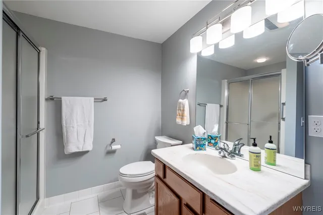 $349,000 | 27 Wellington Court North, Amherst, NY 14221