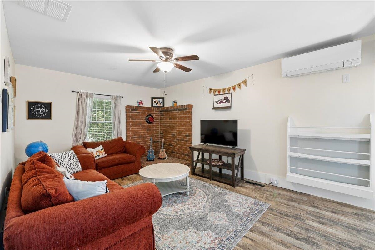 292 Buckley Road Weare, NH 03281 - Photo 20 of 40