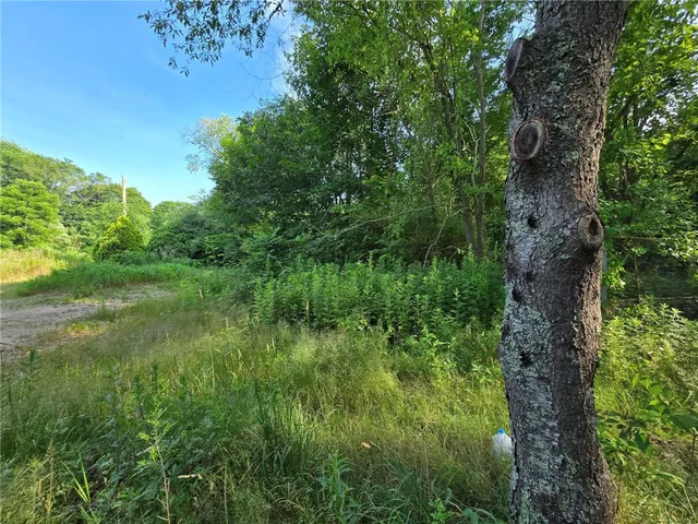 $99,900 | 3 Joseph Lane, Bradford, RI 02808