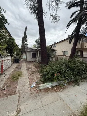 $895,000 | 482 East Santa Anita Avenue, Burbank, CA 91501