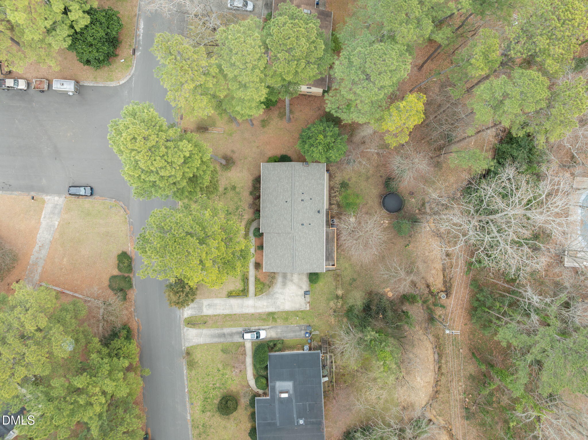 321 Brandywine Road Chapel Hill, NC 27516 - Photo 32 of 38 an aerial view of a house with a yard