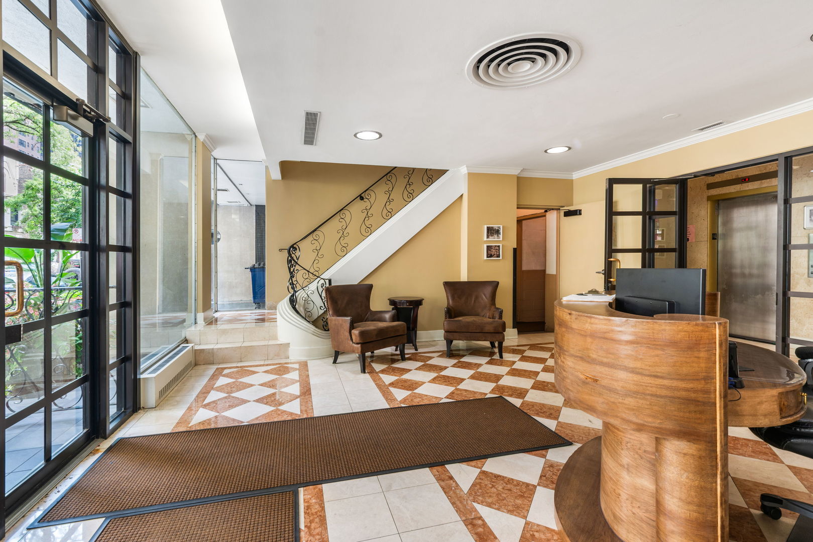 33 East Cedar Street, Unit 3F Chicago, IL 60611 - Photo 16 of 21