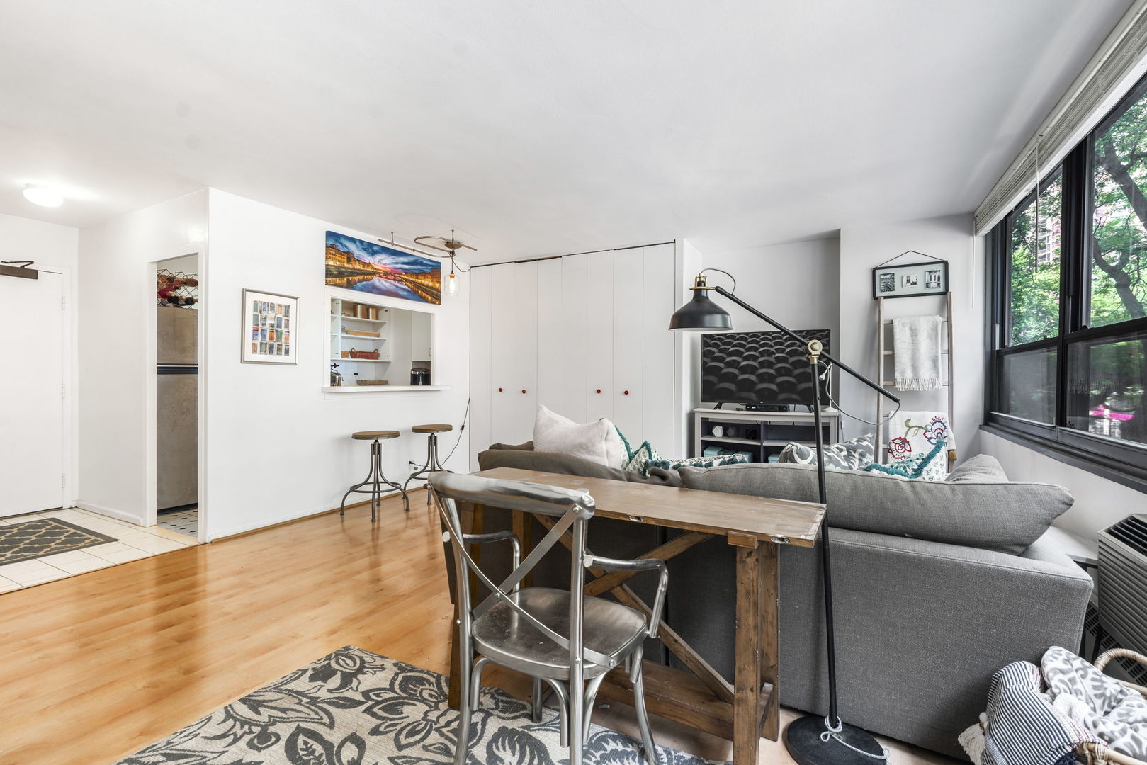 33 East Cedar Street, Unit 3F Chicago, IL 60611 - Photo 6 of 21