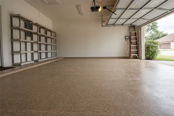 a view of a garage