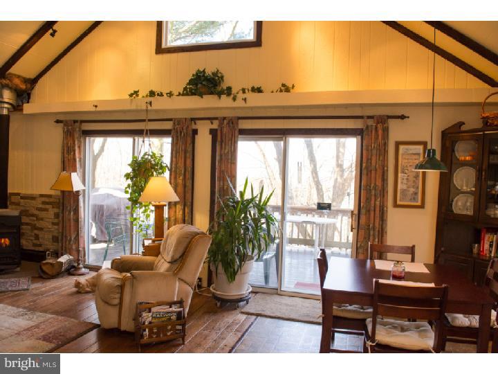 160 Morvale Road Easton, PA 18042 - Photo 3 of 24 Great Room